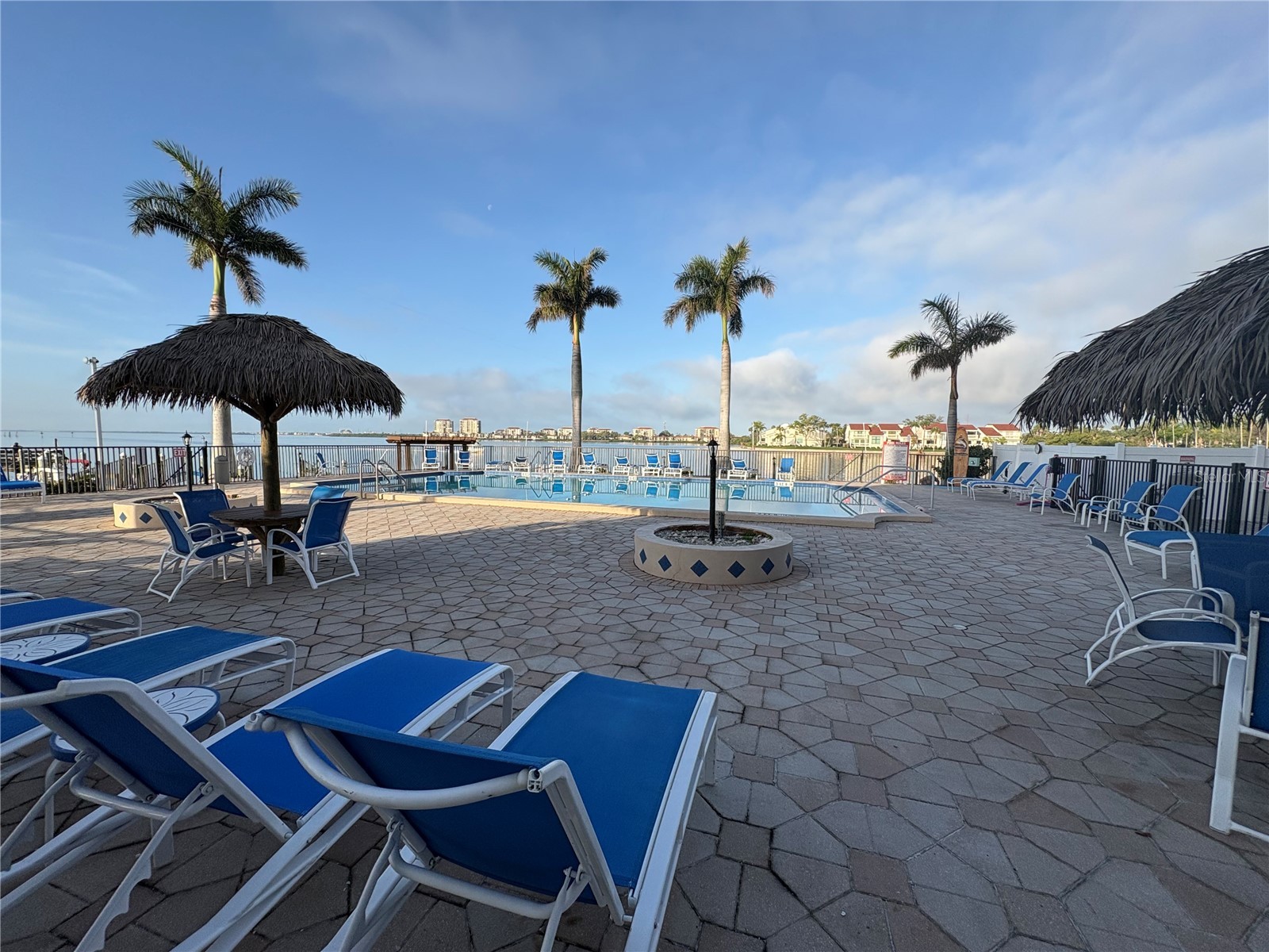 5220 Brittany Drive S #803 Saint Petersburg FL 33715 - TAMPA BAY TB8482521 image40