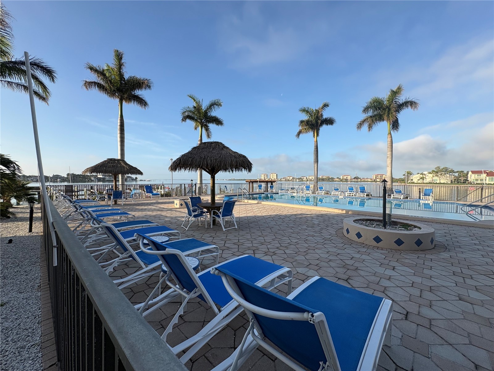 5220 Brittany Drive S #803 Saint Petersburg FL 33715 - TAMPA BAY TB8482521 image41
