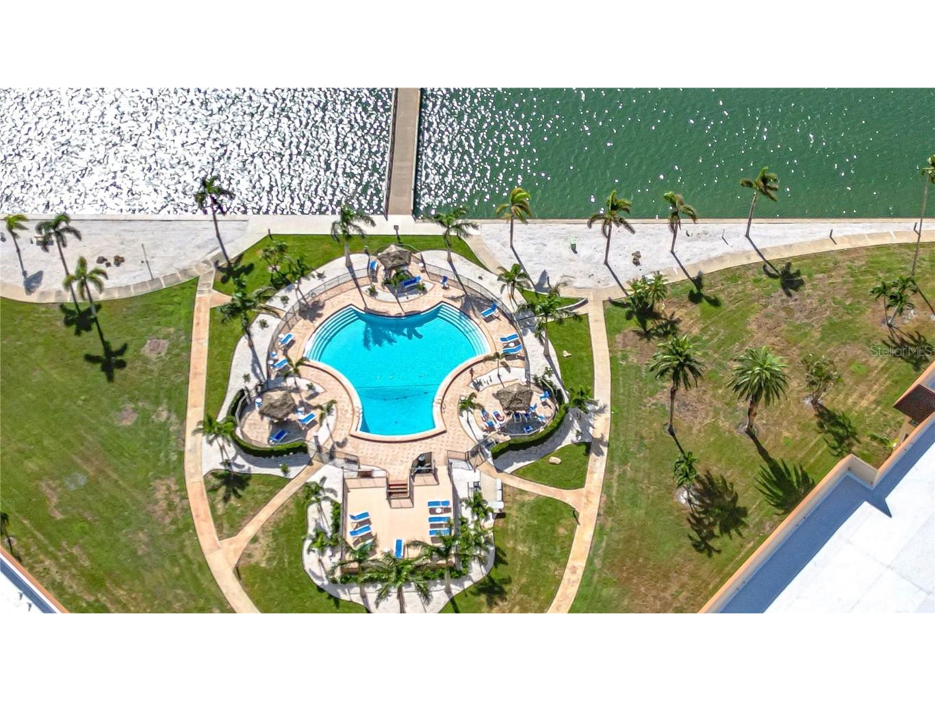 5220 Brittany Drive S #807 Saint Petersburg FL 33715 TB8357489 image30