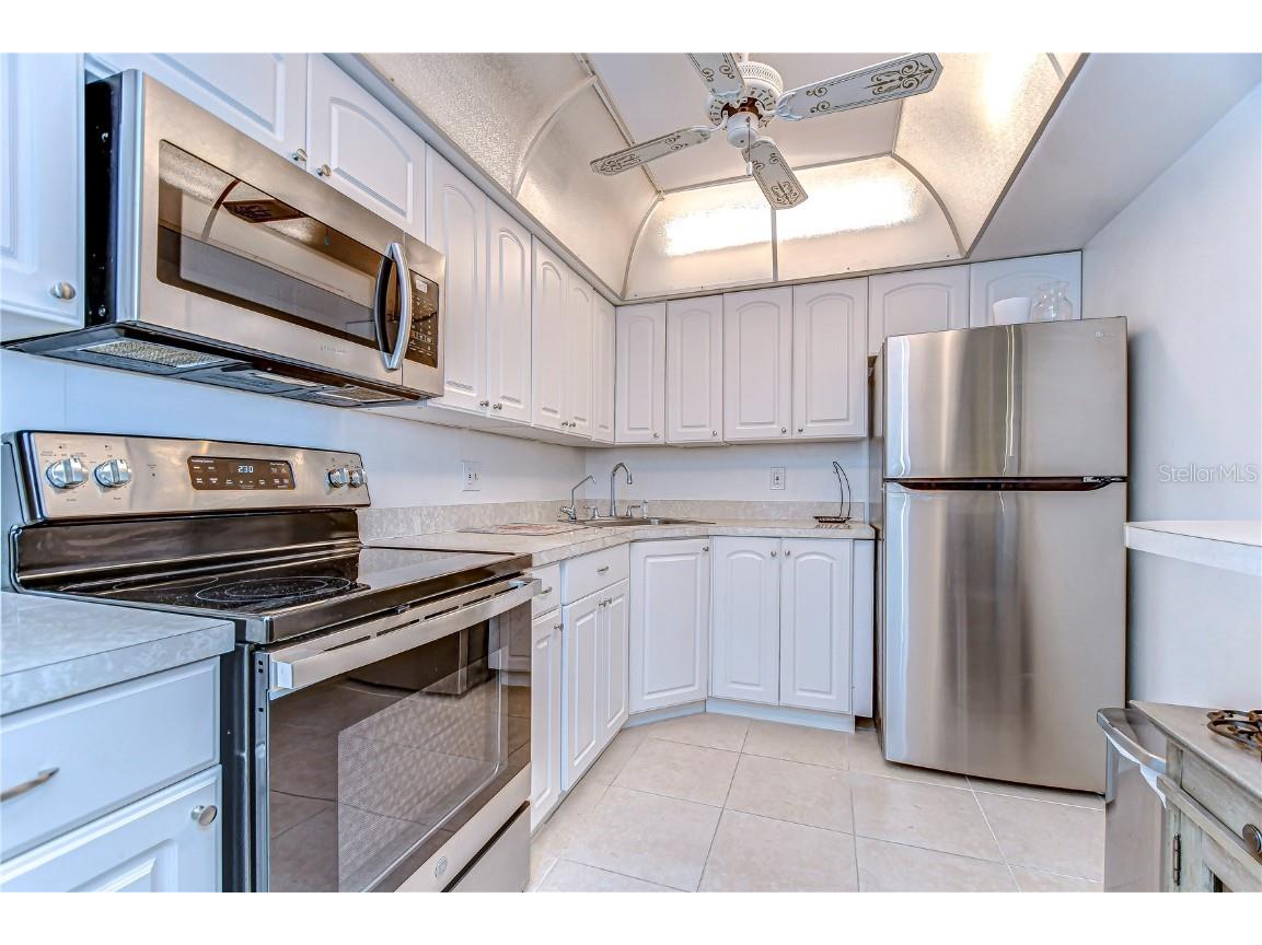 5220 Brittany Drive S #807 Saint Petersburg FL 33715 TB8390824 image10