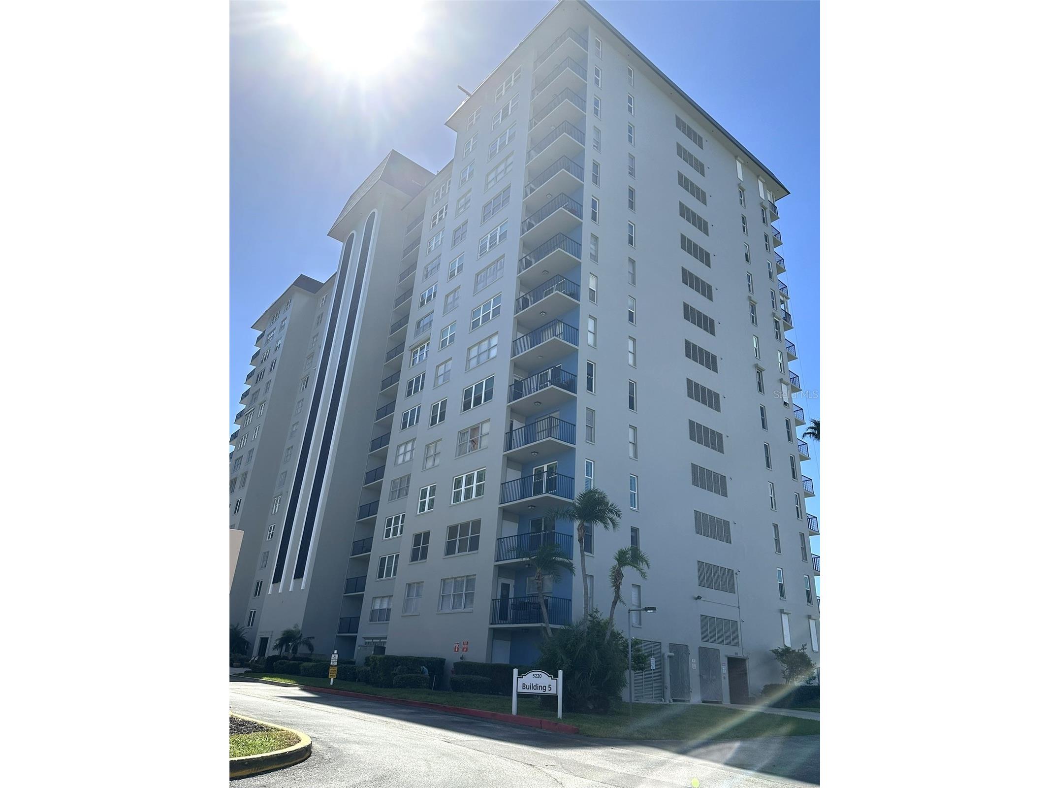 5220 Brittany Drive S #808 Saint Petersburg FL 33715 - BOCA CIEGA BAY TB8488430 image2