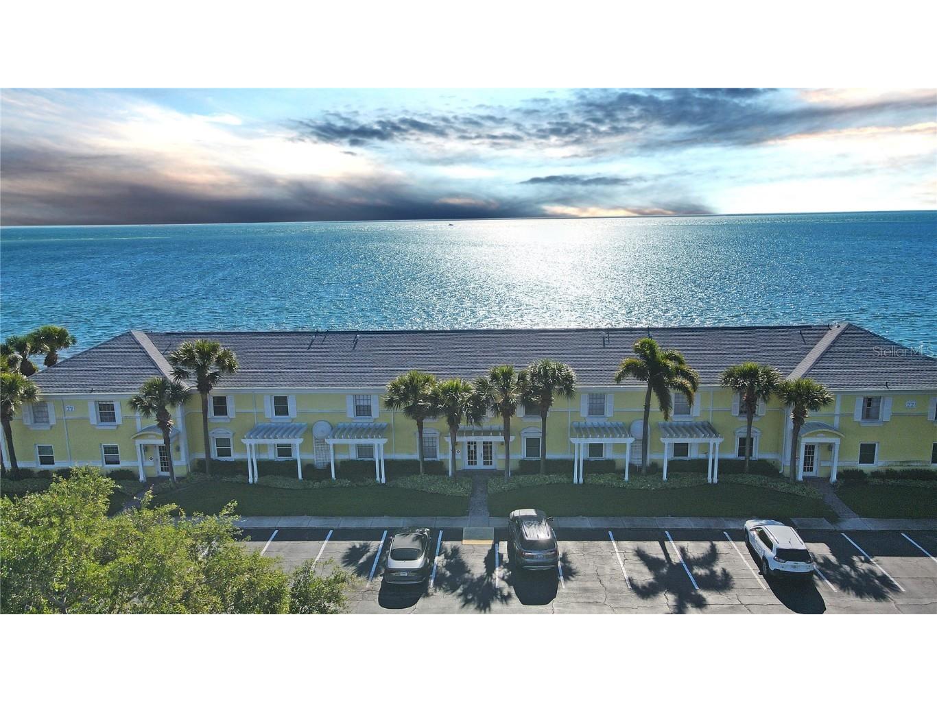 5220 Coquina Key Drive SE #A Saint Petersburg FL 33705 - TAMPA BAY GC511846 image1