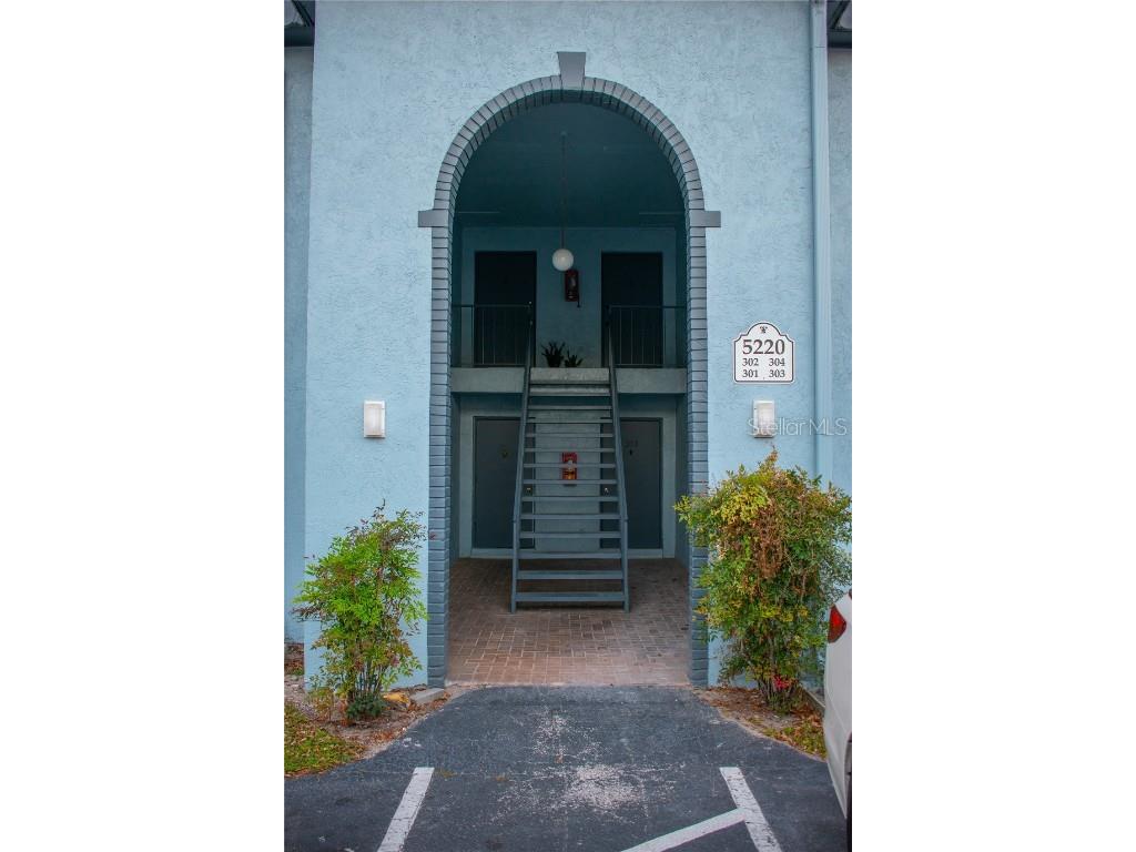 5220 Curry Ford Road #303 Orlando FL 32812 O6294280 image1