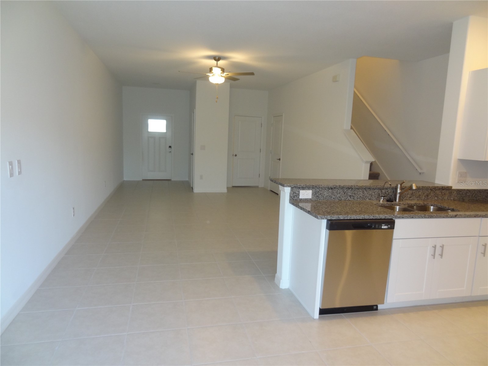 5220 Forum Boulevard Holiday FL 34690 W7884029 image7