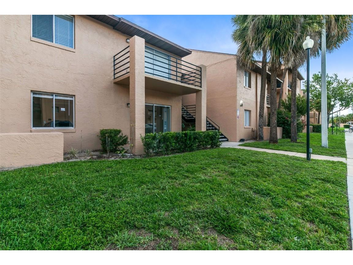 5220 Via Hacienda Circle #A111 Orlando FL 32839 O6217896 image1