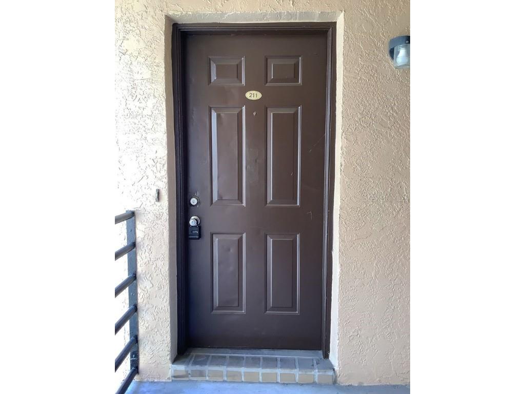 5220 Via Hacienda Circle #A211 Orlando FL 32839 O6223214 image1