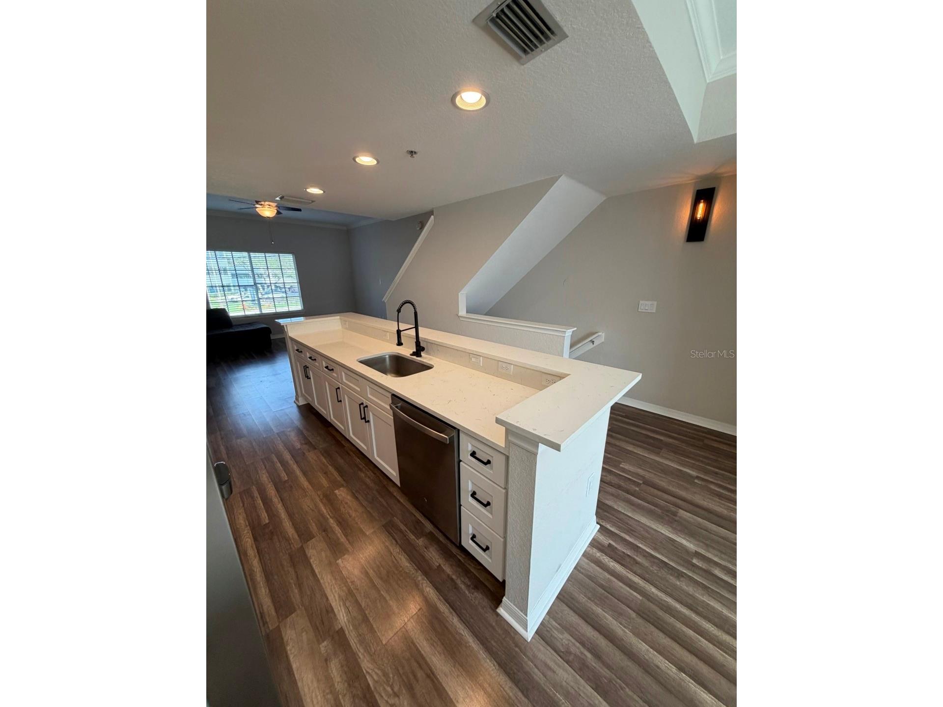 5220 W Kennedy Boulevard Tampa FL 33609 TB8464908 image10