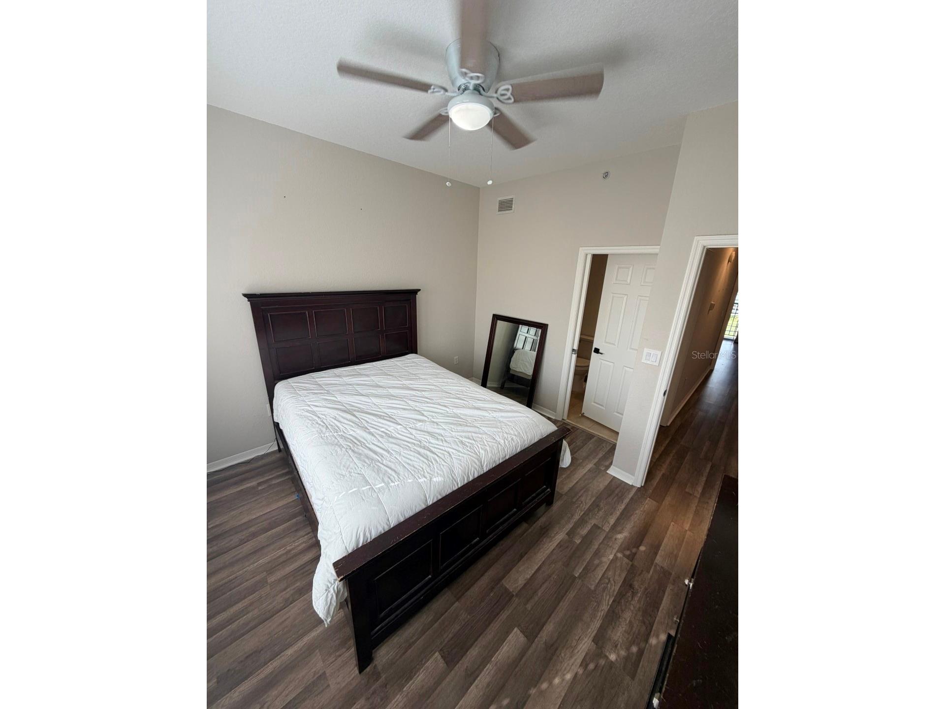 5220 W Kennedy Boulevard Tampa FL 33609 TB8464908 image16