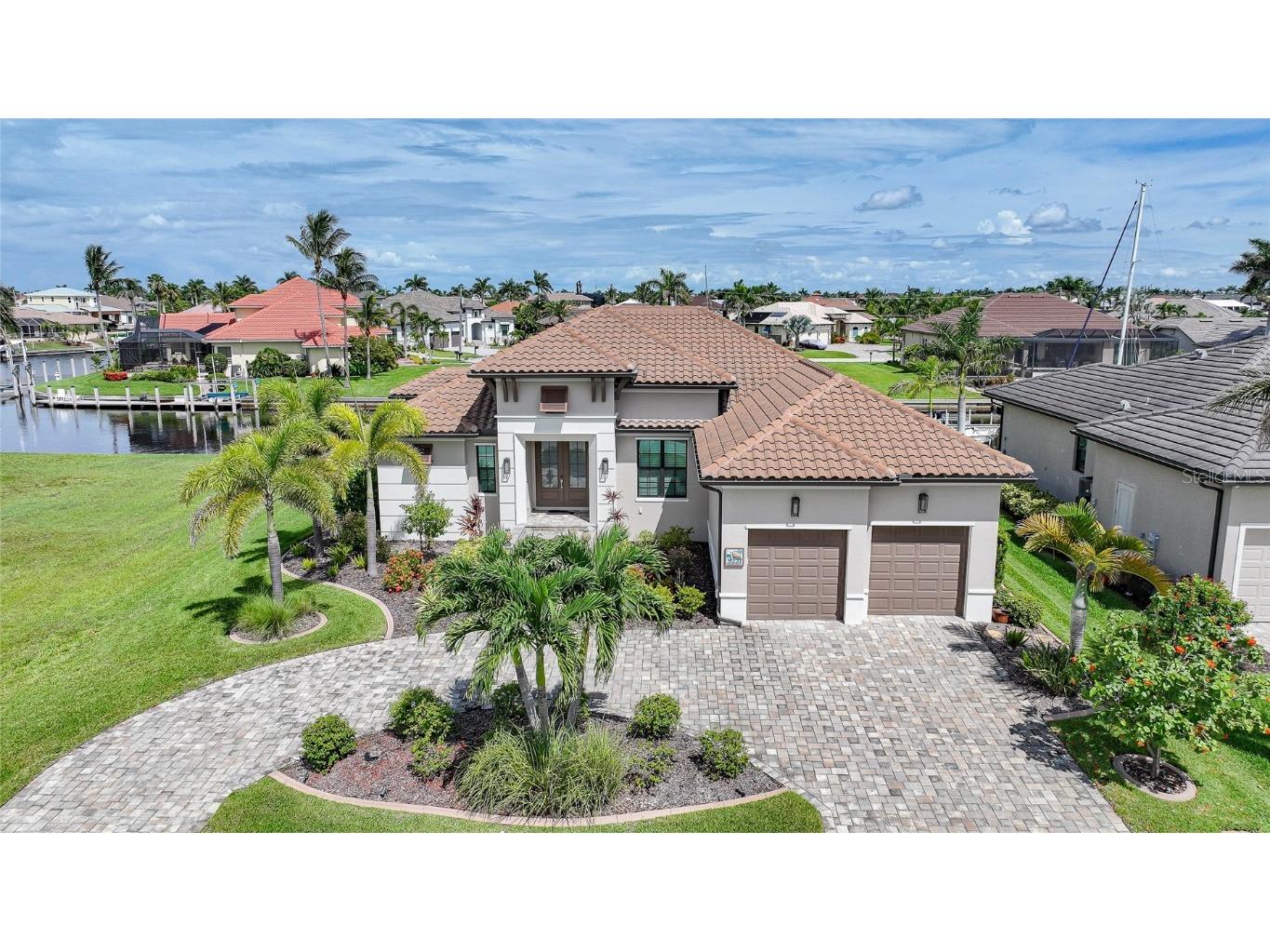 5221 Almar Drive Punta Gorda FL 33950 - ALMAR CANAL C7503223 image1