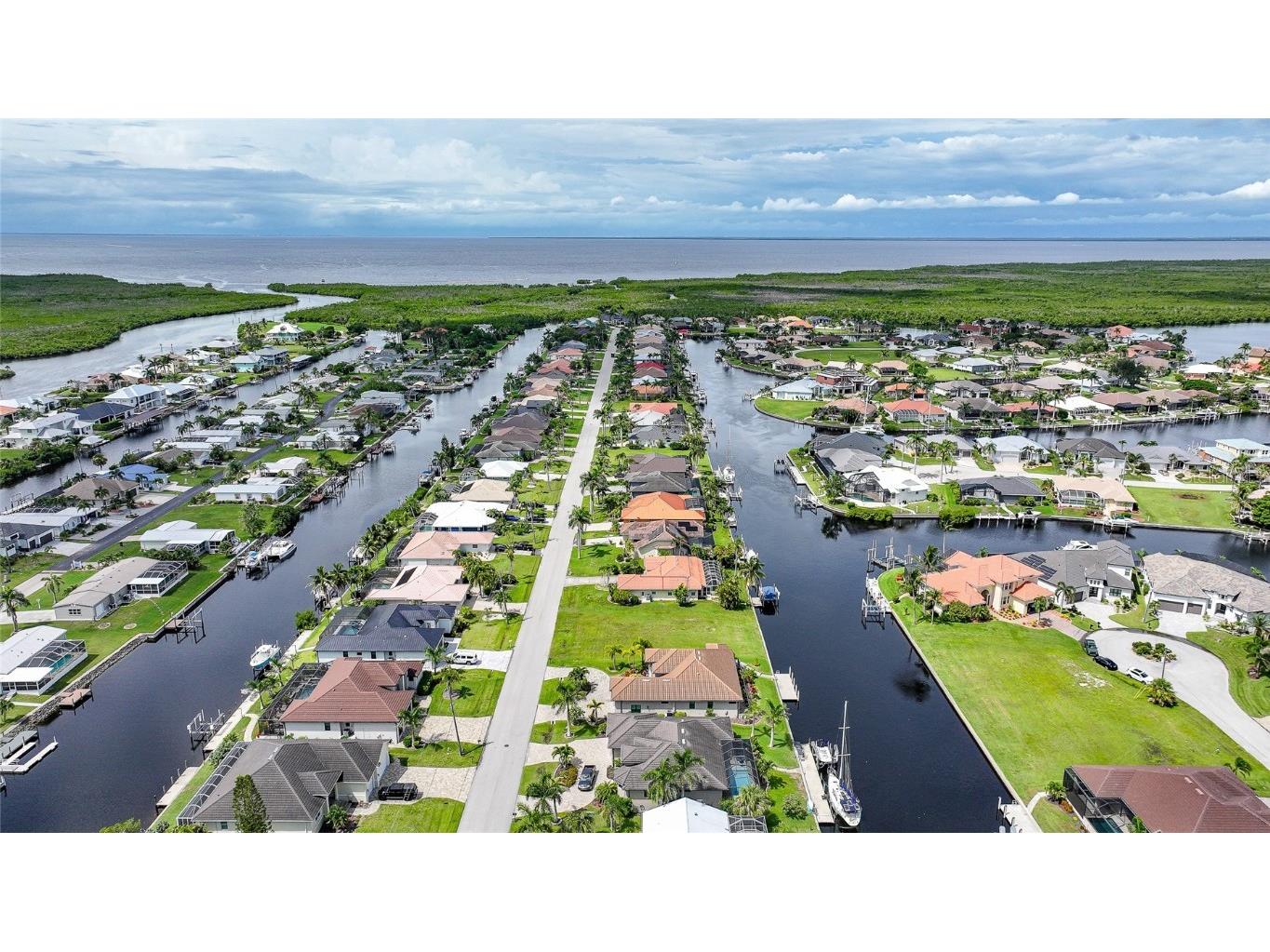 5221 Almar Drive Punta Gorda FL 33950 - ALMAR CANAL C7503223 image3