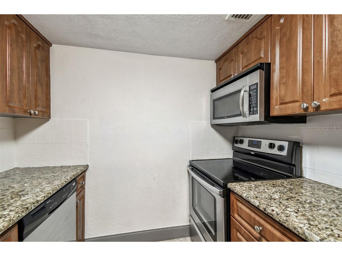 5221 Bayshore Boulevard #21 Tampa FL 33611 TB8443141 image11