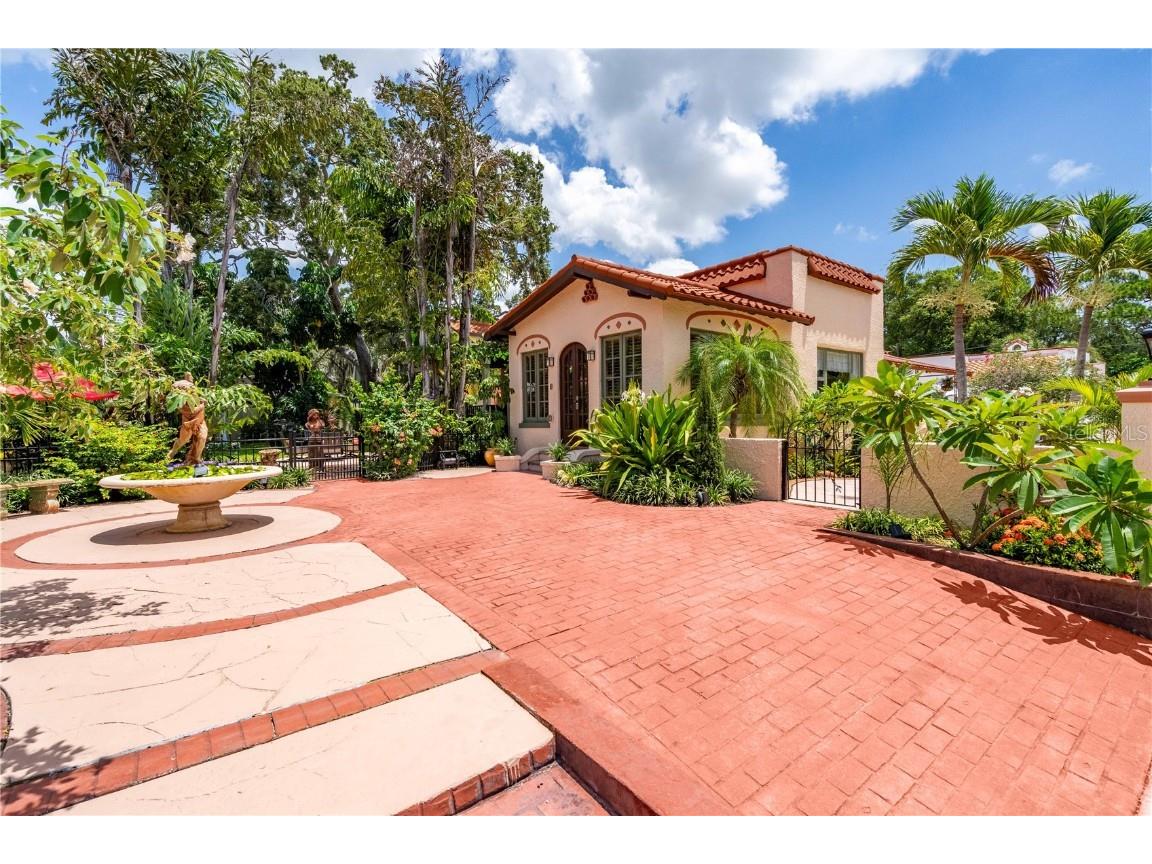 5221 Delette Avenue S Gulfport FL 33707 U8251088 image1