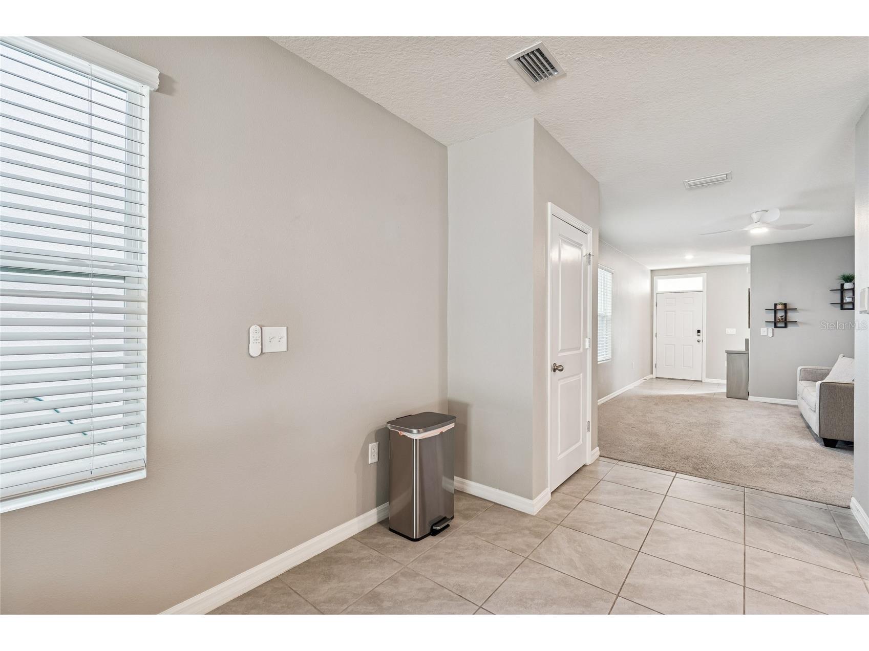 5221 Hillside Meadow Place Tampa FL 33610 TB8476014 image20