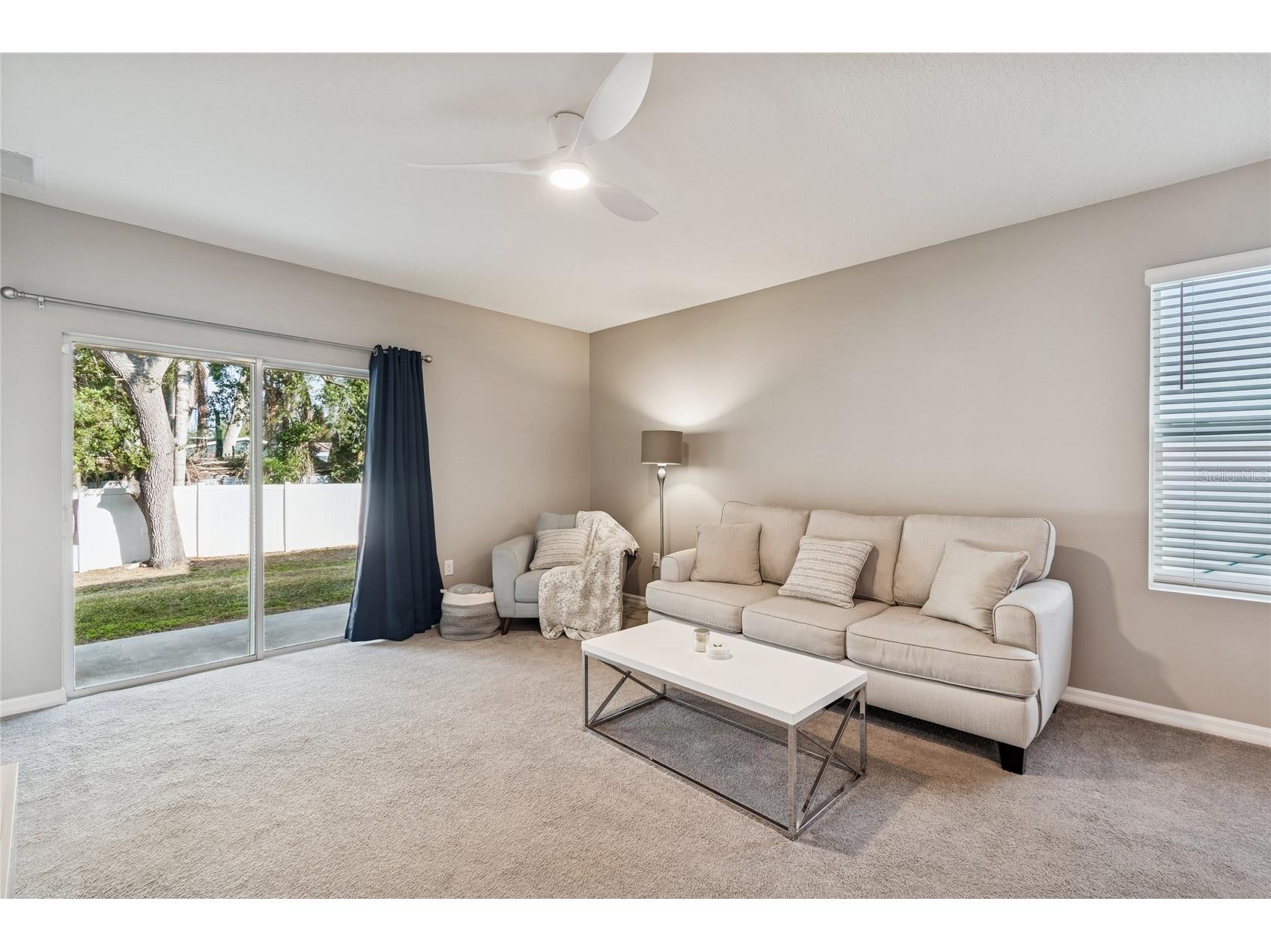5221 Hillside Meadow Place Tampa FL 33610 TB8476014 image23