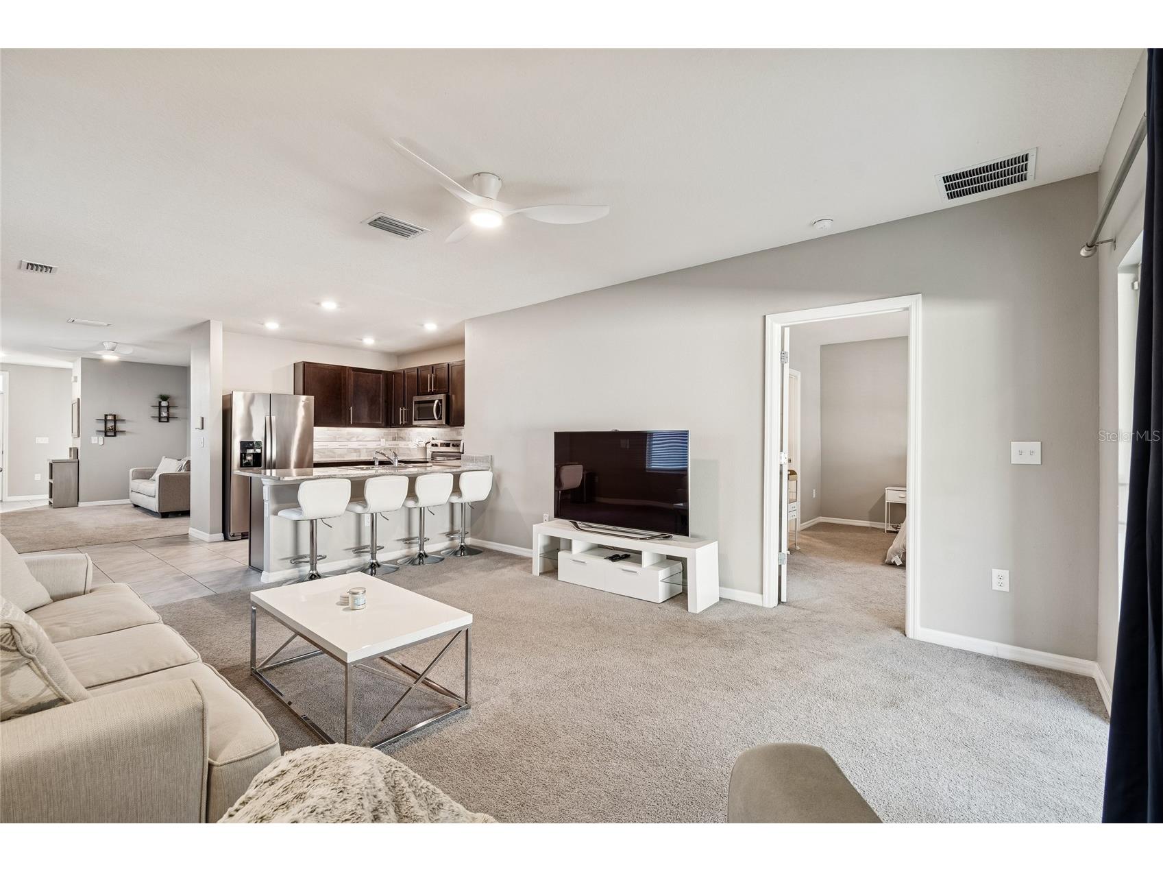 5221 Hillside Meadow Place Tampa FL 33610 TB8476014 image24