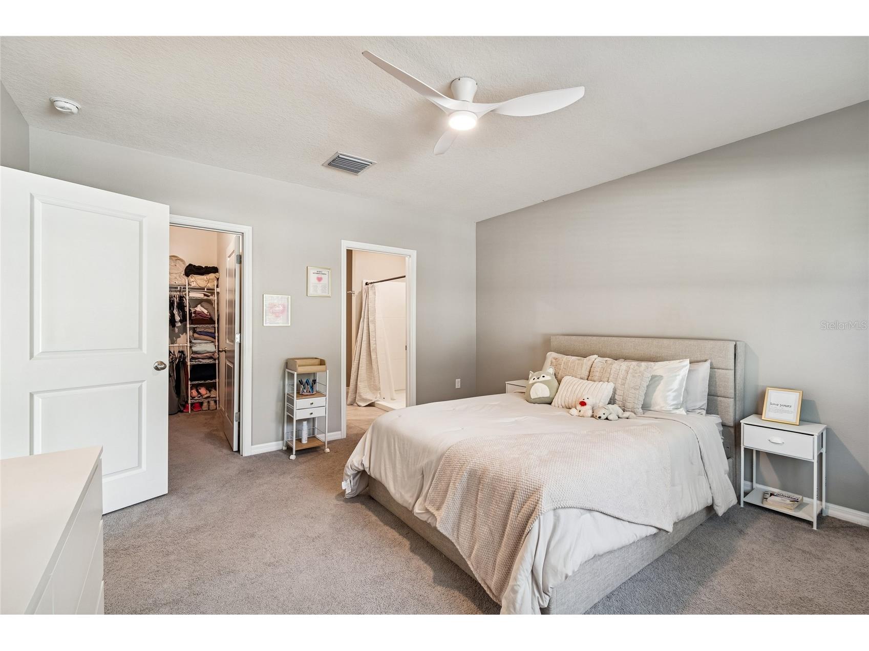 5221 Hillside Meadow Place Tampa FL 33610 TB8476014 image27