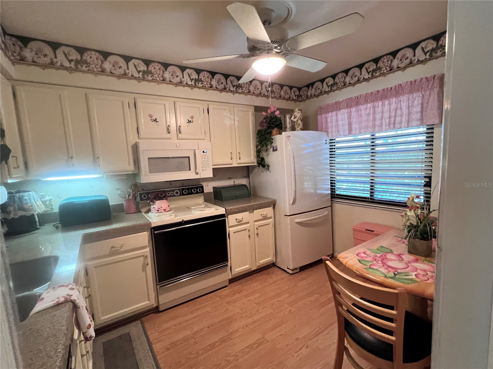 5221 Lake Village Drive #24 Sarasota FL 34235 A4681255 image19