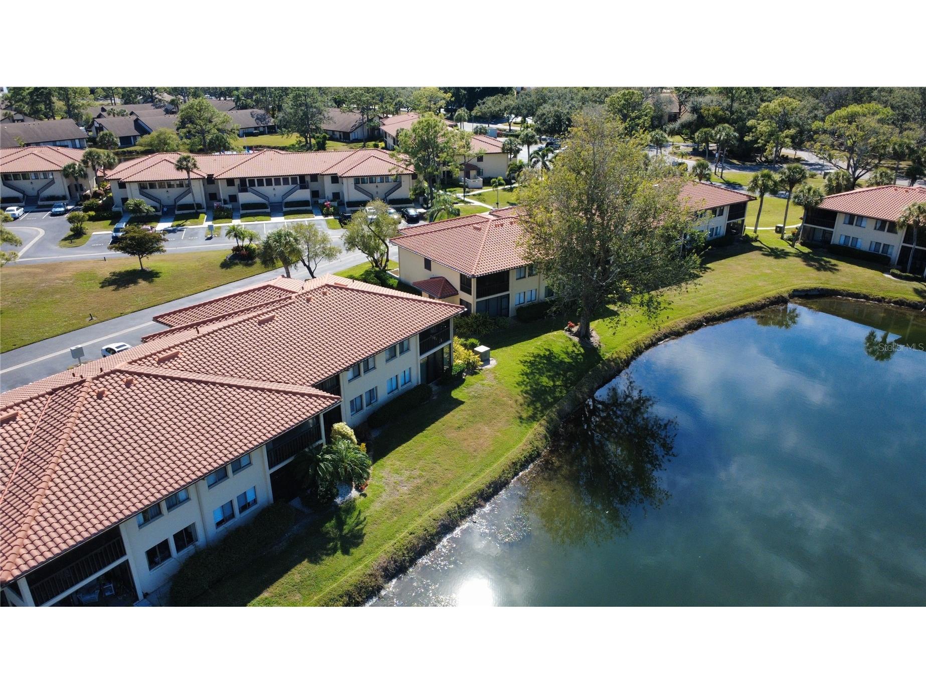 5221 Lake Village Drive #24 Sarasota FL 34235 A4681255 image3