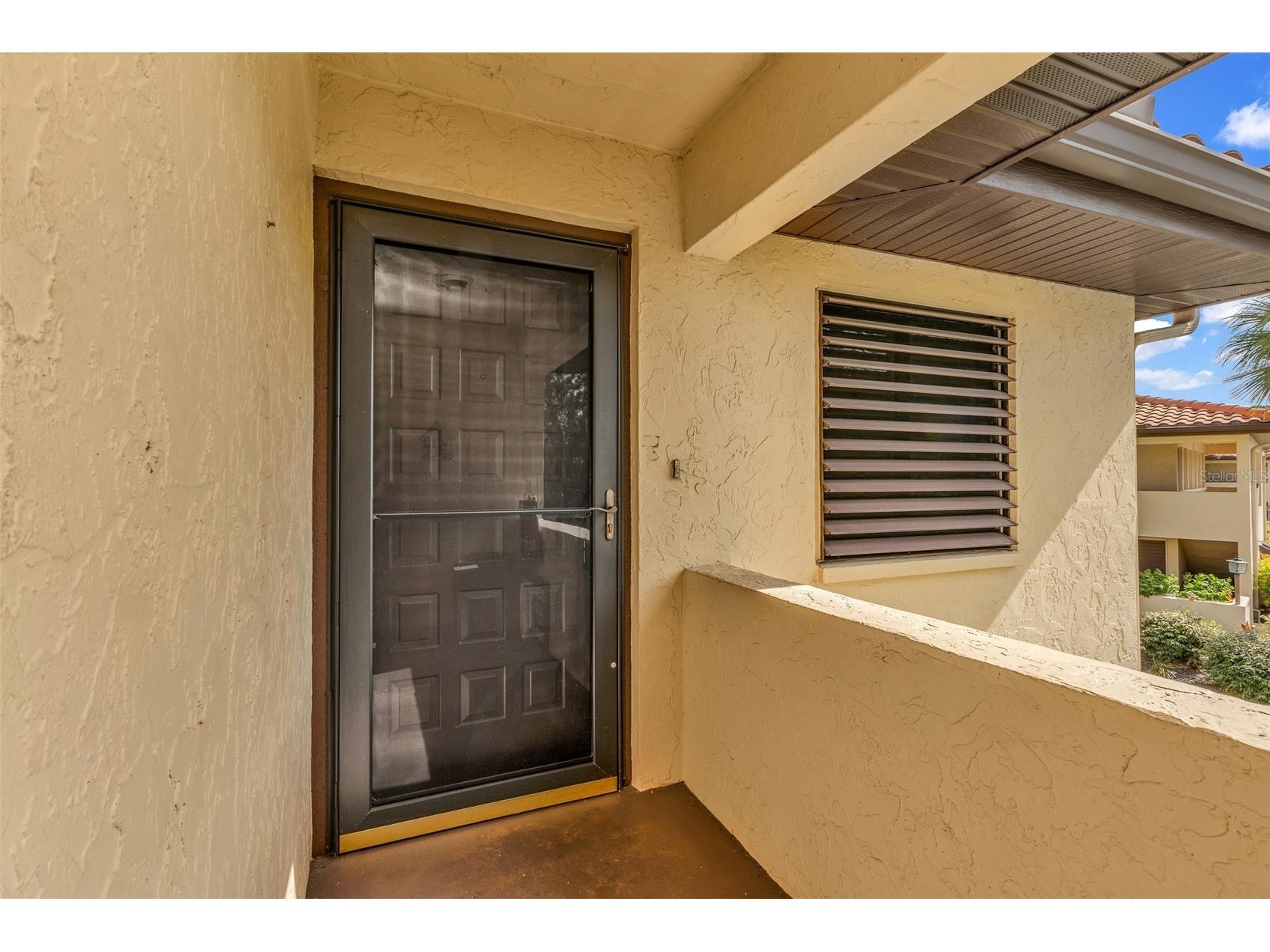 5221 Lake Village Drive #24 Sarasota FL 34235 C7527429 image4