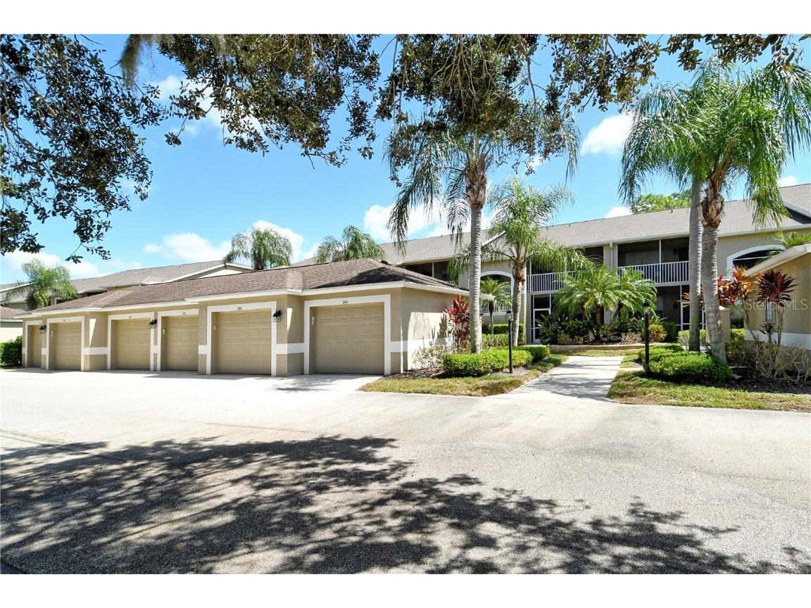 5221 Mahogany Run Avenue #211 Sarasota FL 34241 A4666944 image3