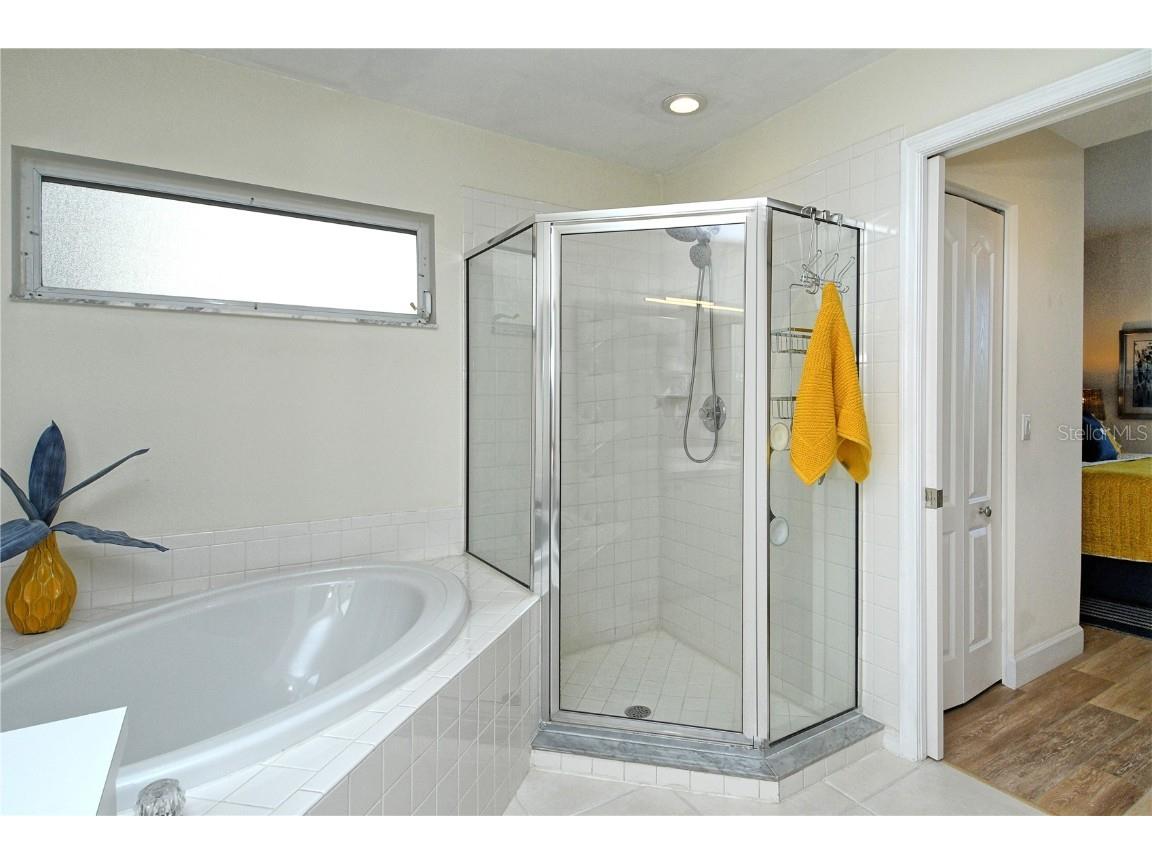 5221 Mahogany Run Avenue #211 Sarasota FL 34241 A4666944 image31