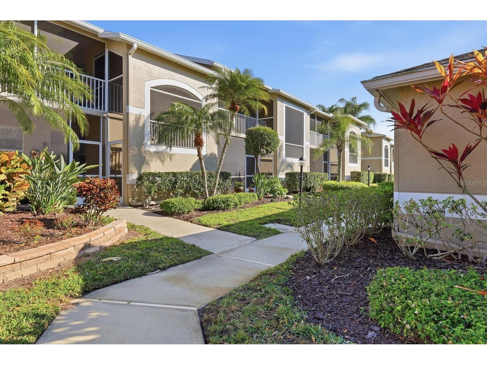 5221 Mahogany Run Avenue #215 Sarasota FL 34241 A4681858 image1