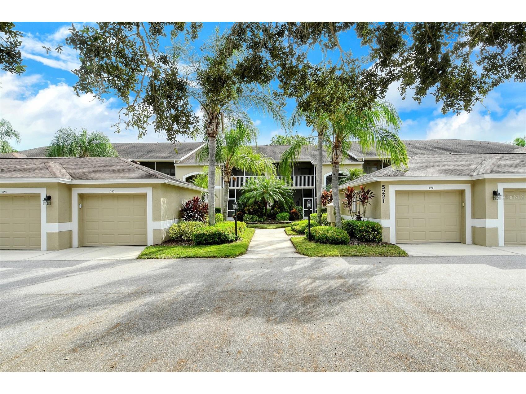 5221 Mahogany Run Avenue #223 Sarasota FL 34241 A4681424 image1