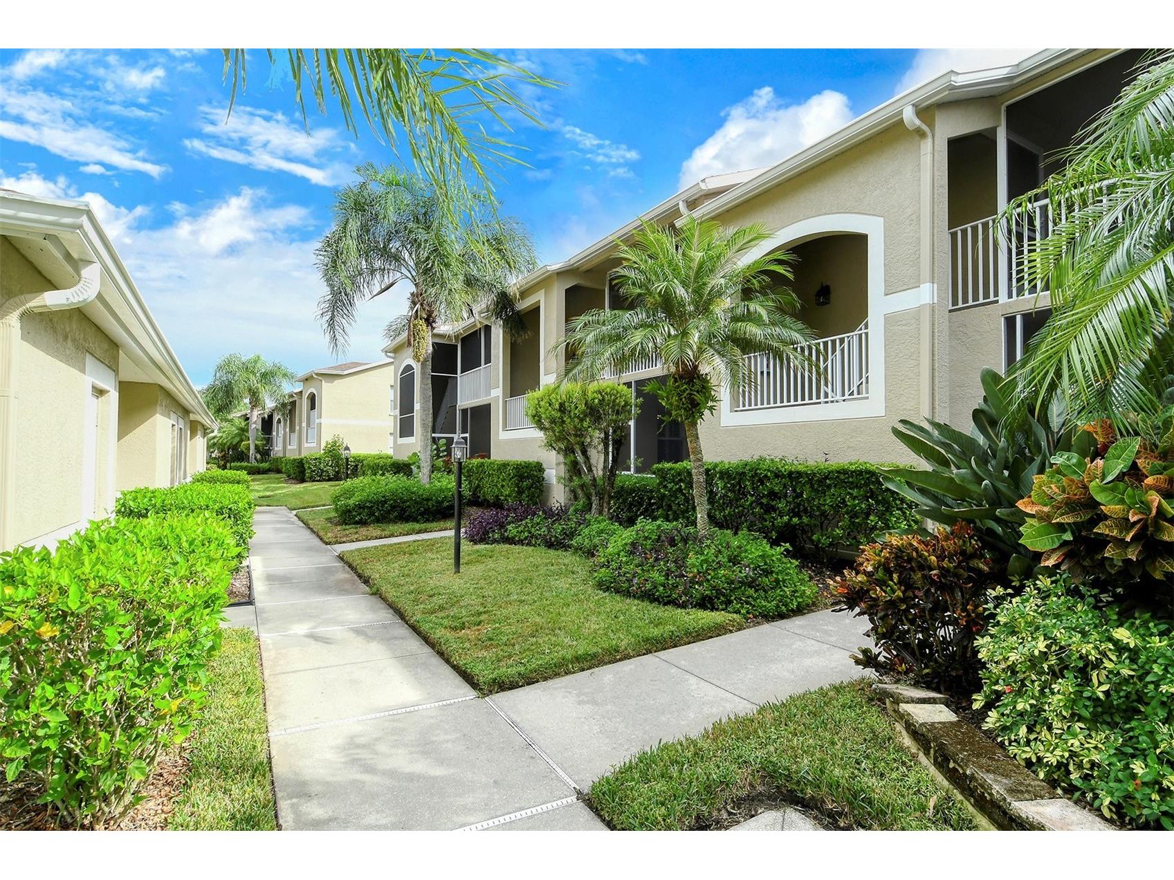 5221 Mahogany Run Avenue #223 Sarasota FL 34241 A4681424 image2