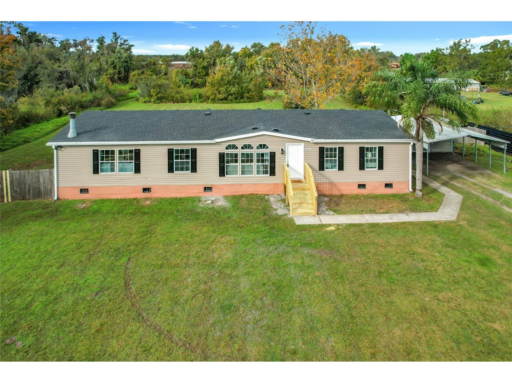 5221 R M D Avenue Plant City FL 33566 TB8457421 image1