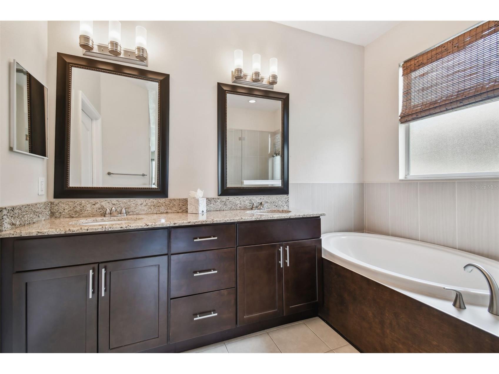 5222 Clover Mist Drive Apollo Beach FL 33572 TB8525181 image15