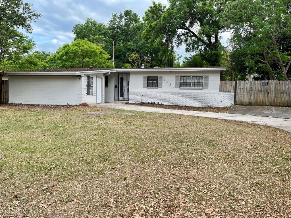5222 Grandview Drive Orlando FL 32808 O6094971 image1