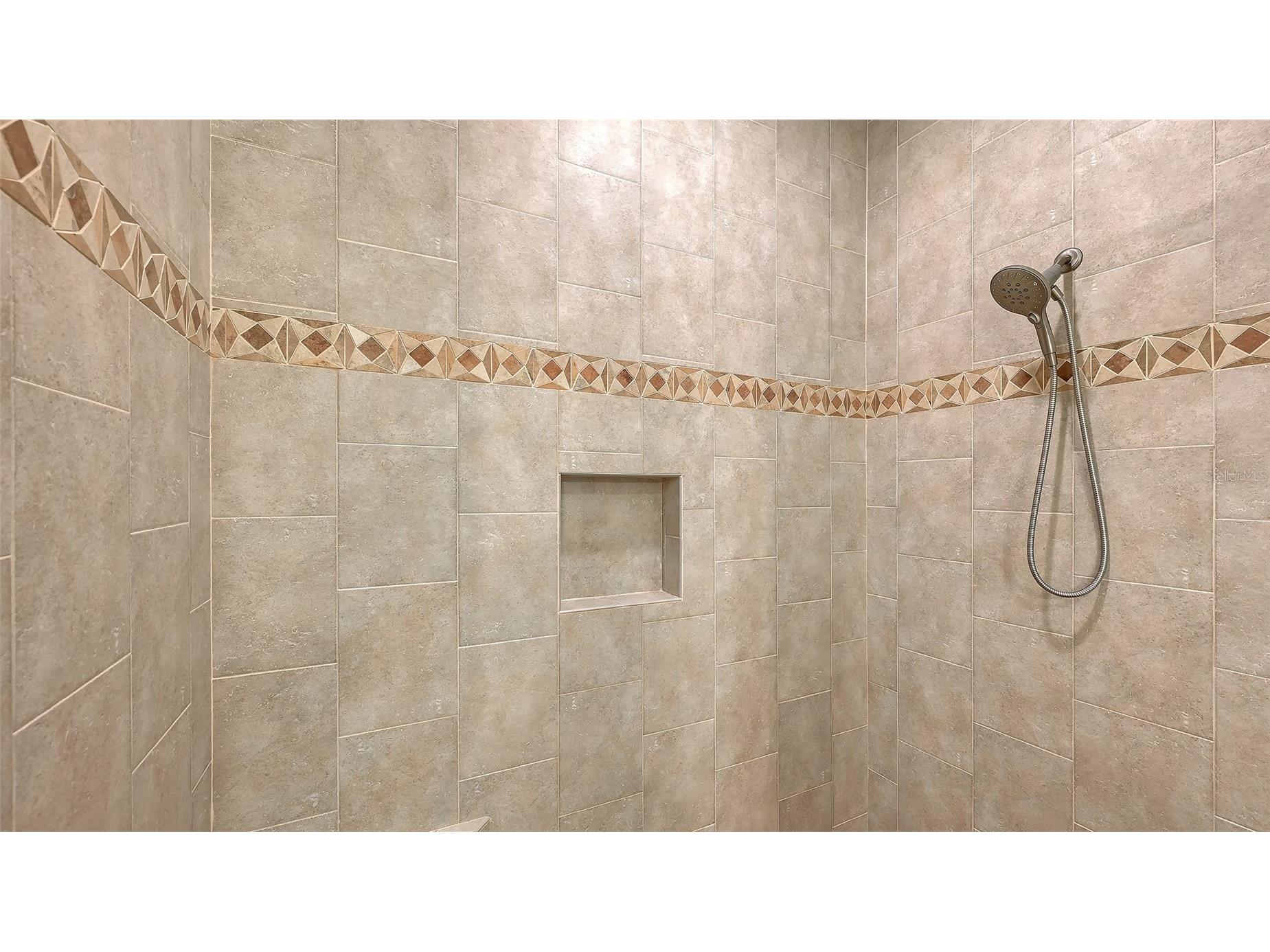 5222 Manorwood Drive #4A Sarasota FL 34235 A4695253 image35