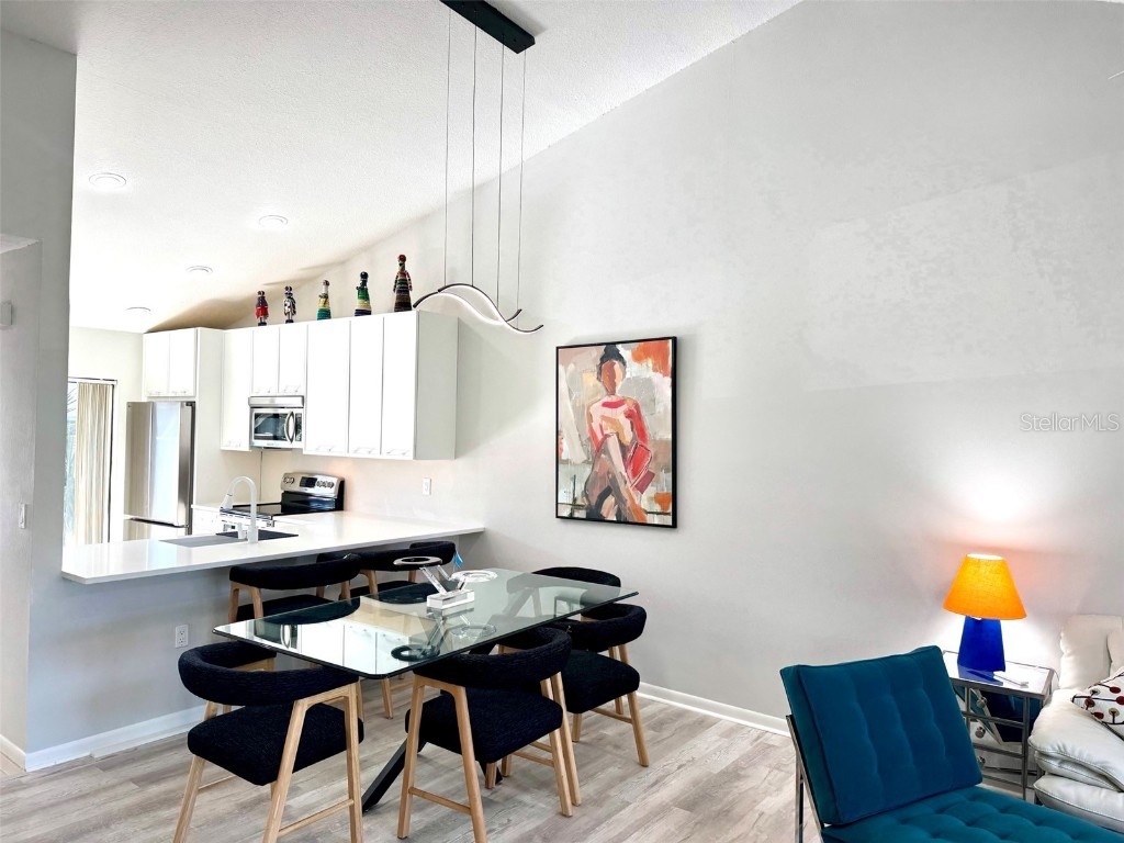 5222 Myrtle #9 Sarasota FL 34235 A4669089 image20