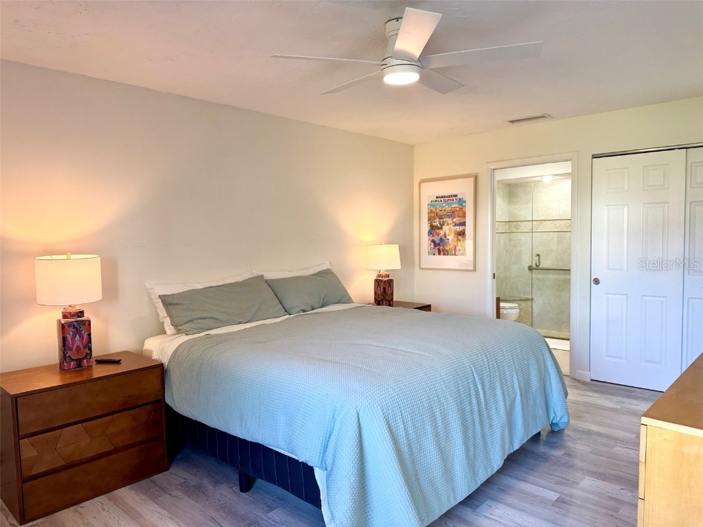 5222 Myrtle #9 Sarasota FL 34235 A4669089 image31