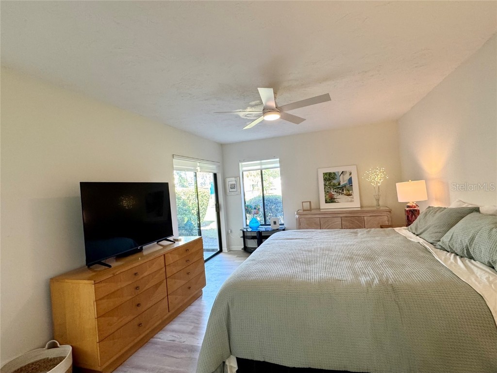 5222 Myrtle #9 Sarasota FL 34235 A4669089 image34