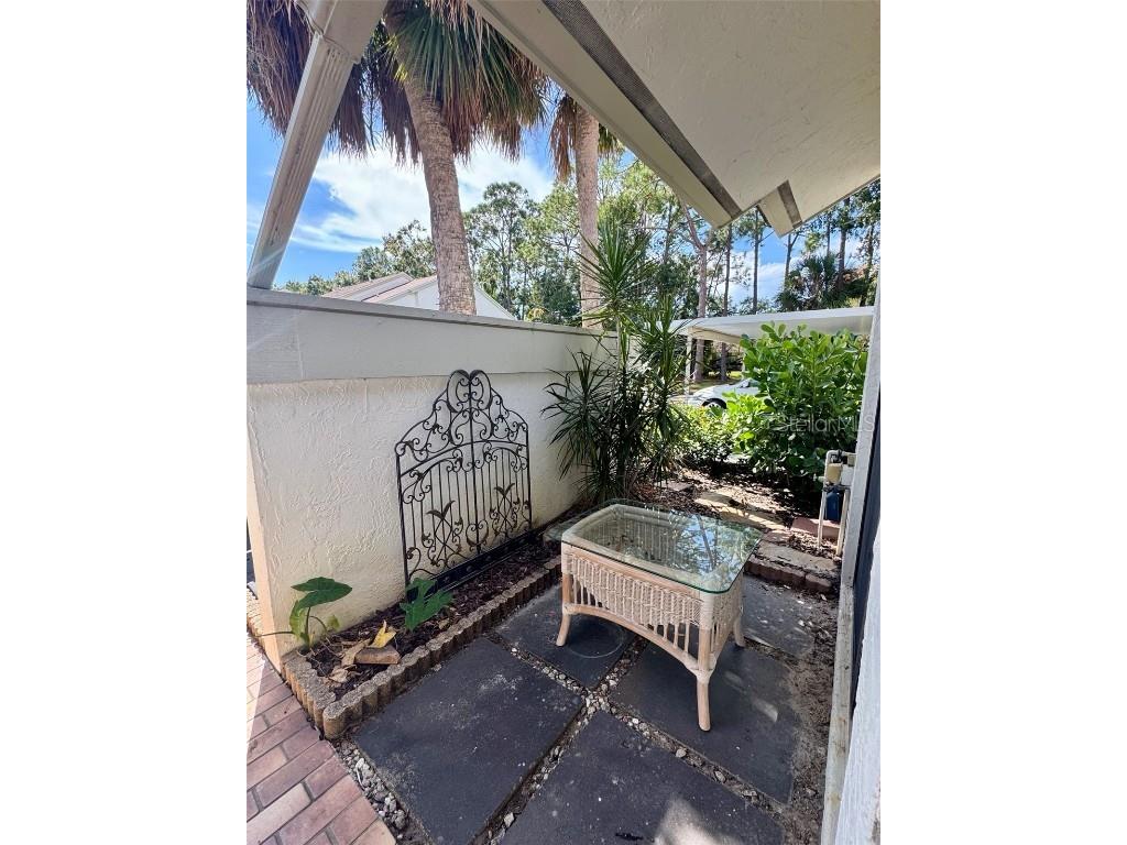 5222 Myrtle #9 Sarasota FL 34235 A4669089 image4