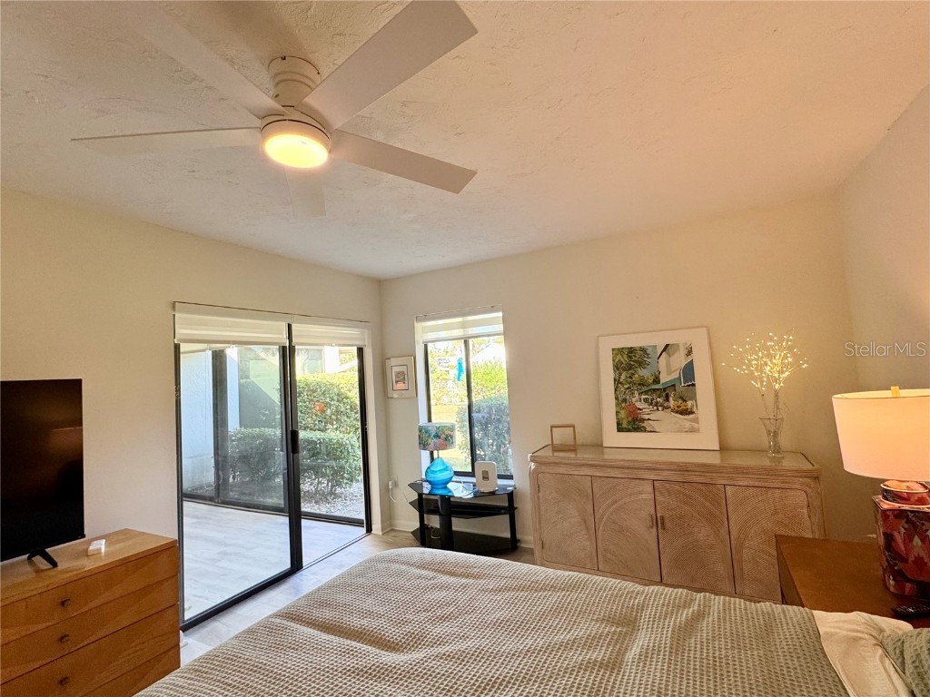 5222 Myrtle #9 Sarasota FL 34235 A4669089 image42