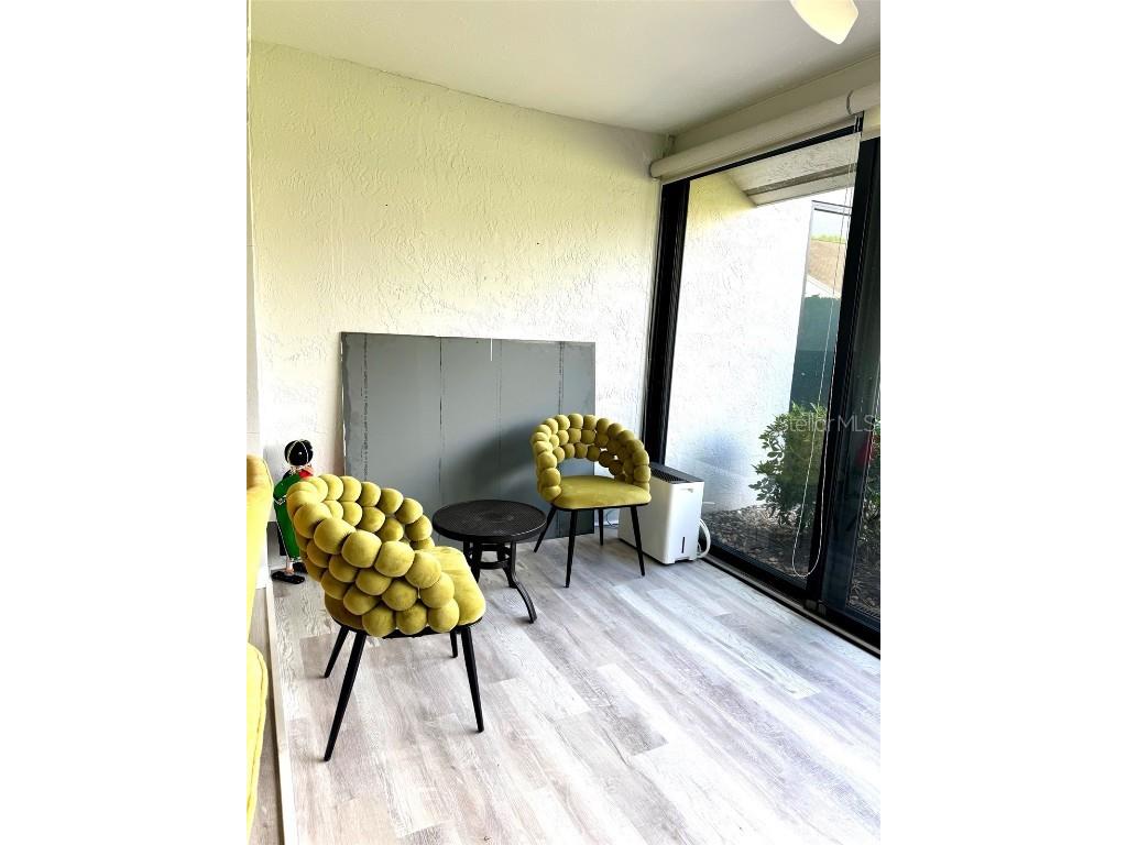 5222 Myrtle #9 Sarasota FL 34235 A4669089 image44