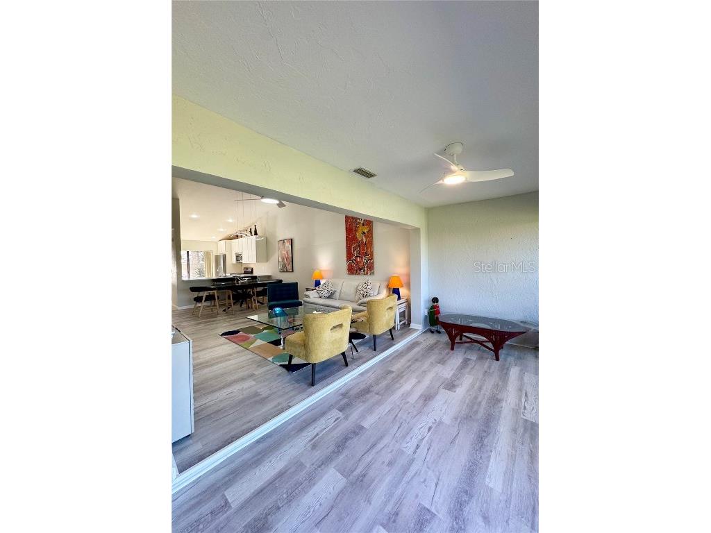 5222 Myrtle #9 Sarasota FL 34235 A4669089 image45