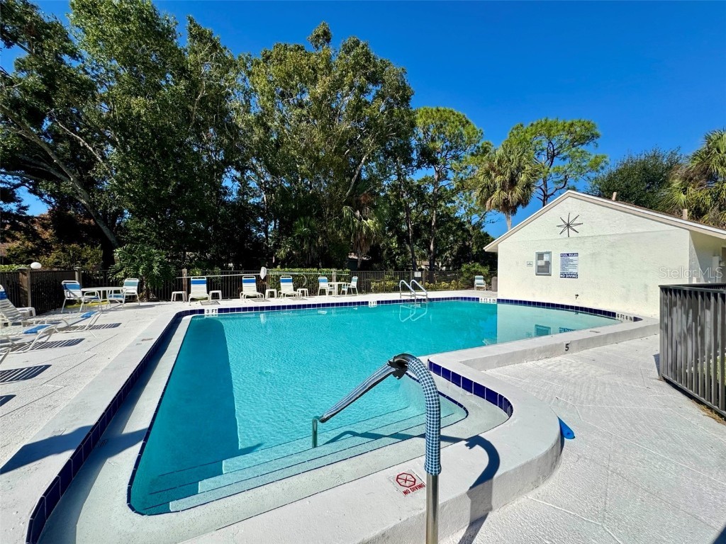 5222 Myrtle #9 Sarasota FL 34235 A4669089 image52