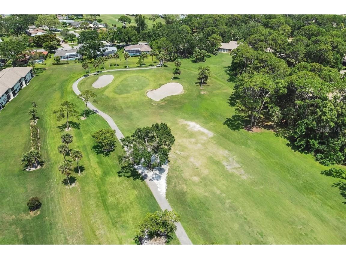 5222 Myrtle #9 Sarasota FL 34235 A4669089 image75