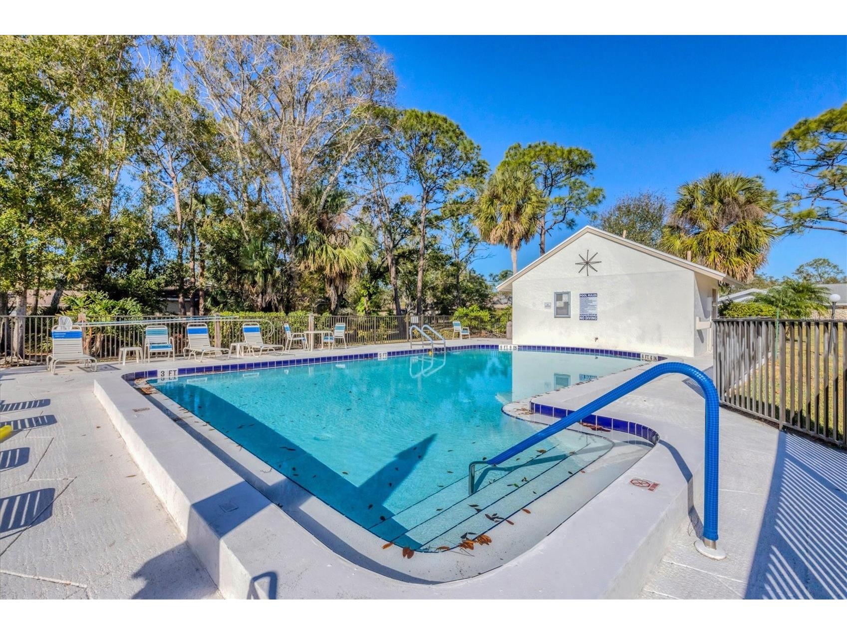 5222 Myrtle Wood #9 Sarasota FL 34235 A4680262 image36