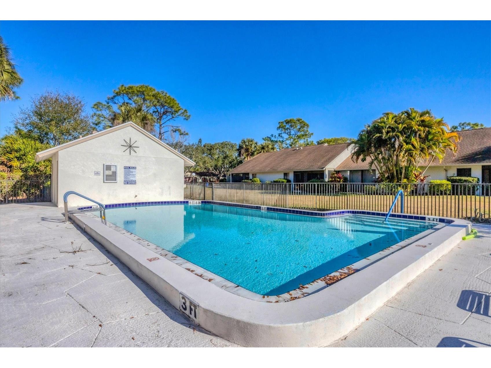 5222 Myrtle Wood #9 Sarasota FL 34235 A4680262 image39