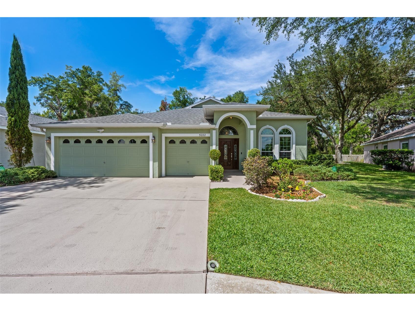5222 New Brittany Lane Zephyrhills FL 33541 TB8504761 image1