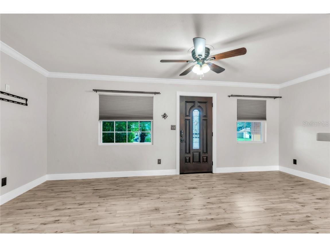 5223 15th Avenue N Saint Petersburg FL 33710 TB8426905 image15