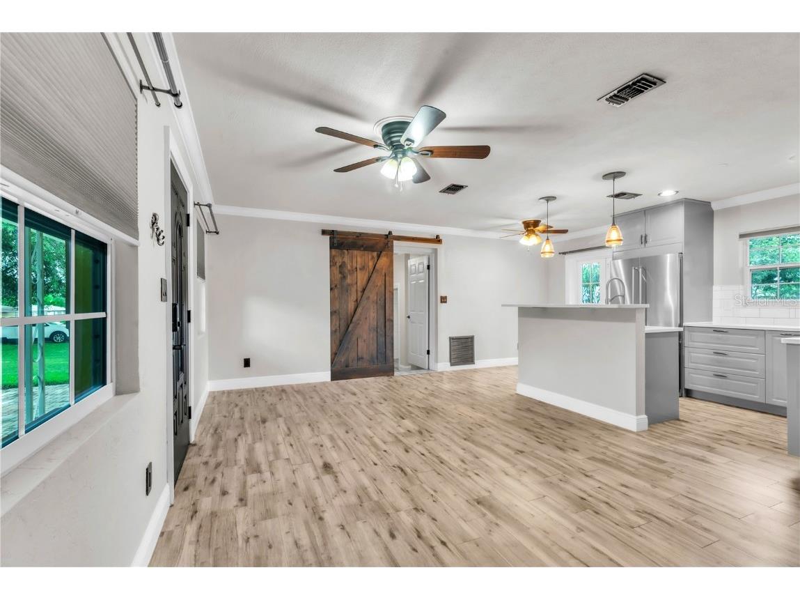 5223 15th Avenue N Saint Petersburg FL 33710 TB8426905 image16