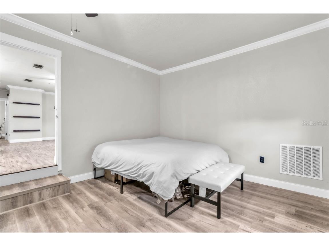 5223 15th Avenue N Saint Petersburg FL 33710 TB8426905 image19