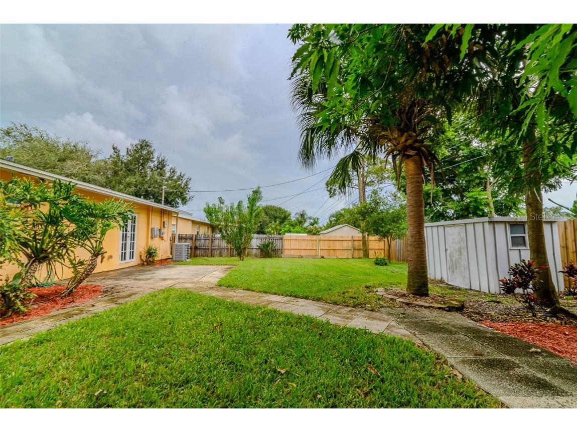5223 15th Avenue N Saint Petersburg FL 33710 TB8426905 image34