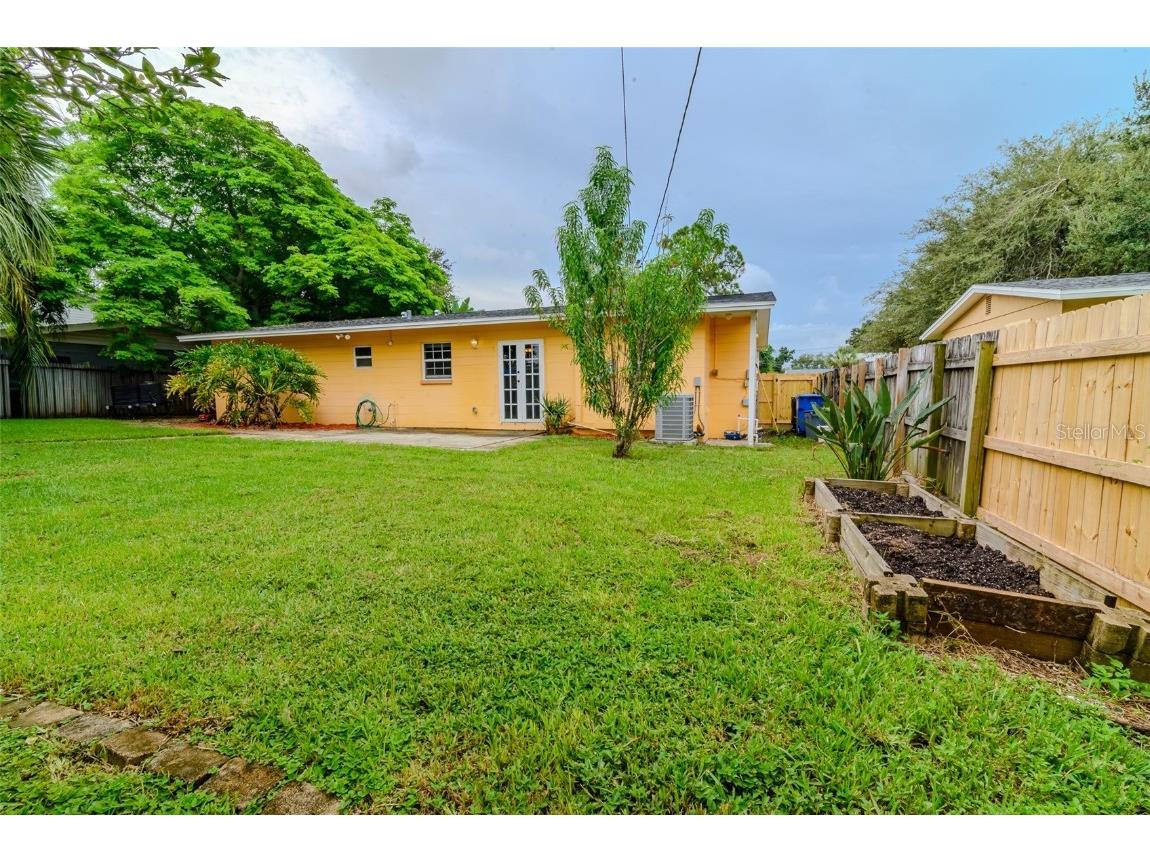 5223 15th Avenue N Saint Petersburg FL 33710 TB8426905 image37