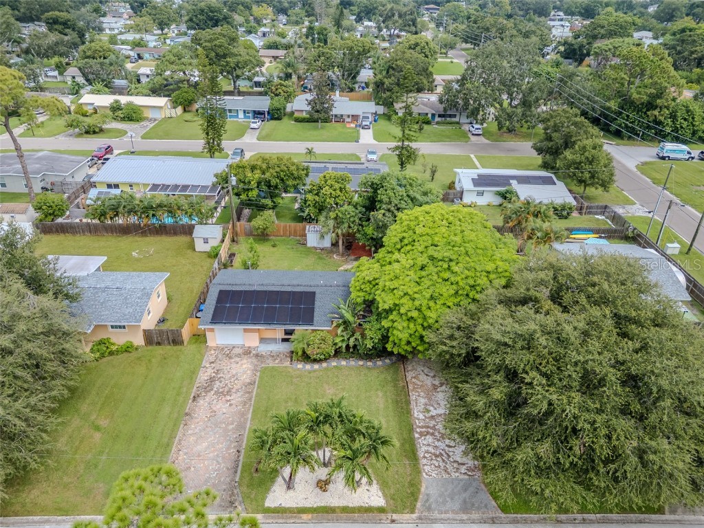 5223 15th Avenue N Saint Petersburg FL 33710 TB8426905 image40